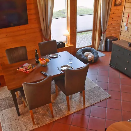 Ferienhaus Doppelhaushaelfte In *